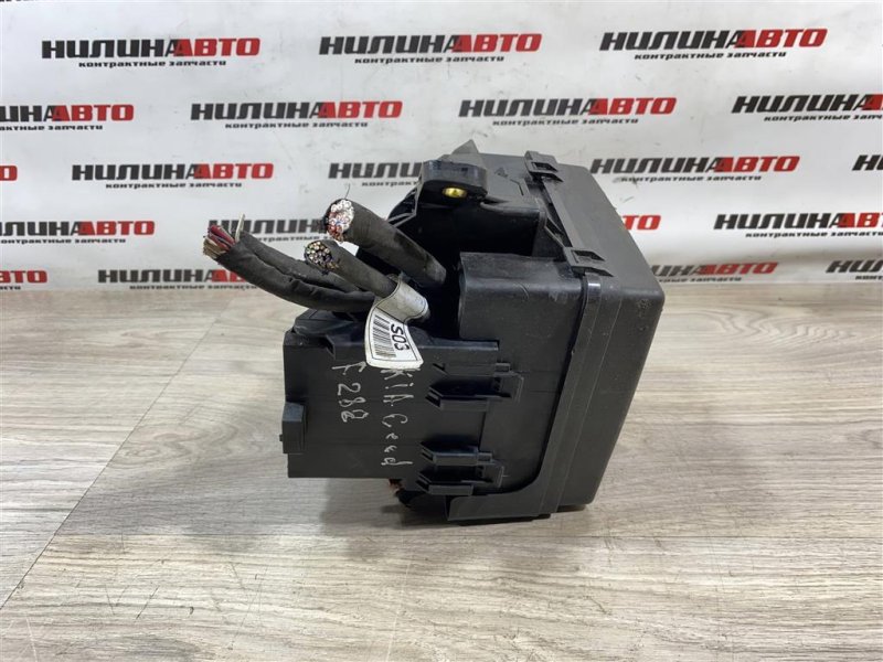 Блок предохранителей под капот, 2000 рублей, Севастополь