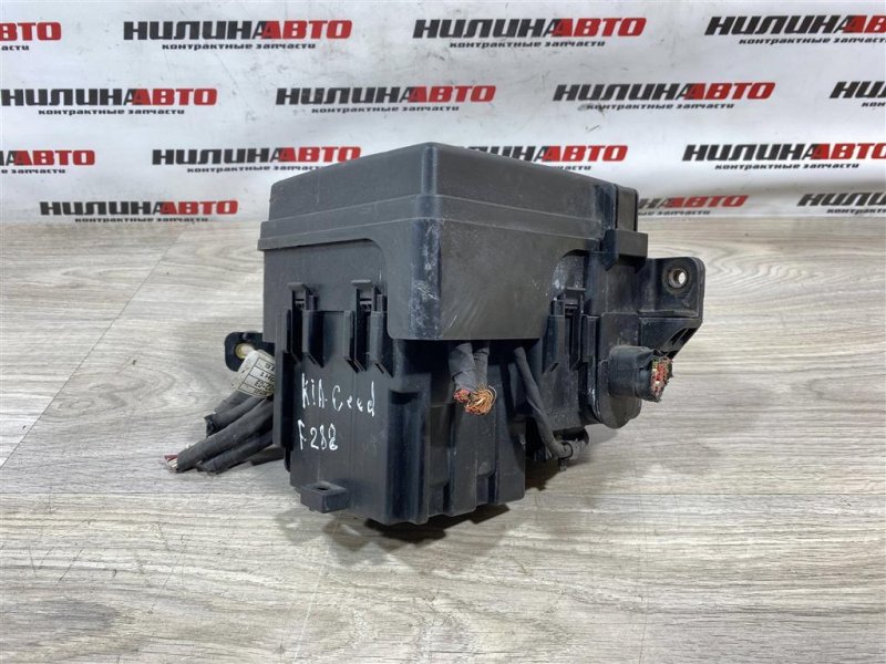 Блок предохранителей под капот, 2000 рублей, Севастополь