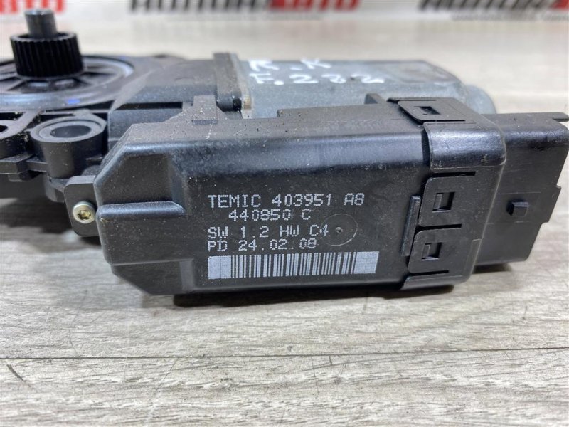 Моторчик стеклоподъемника, 1000 рублей, Севастополь