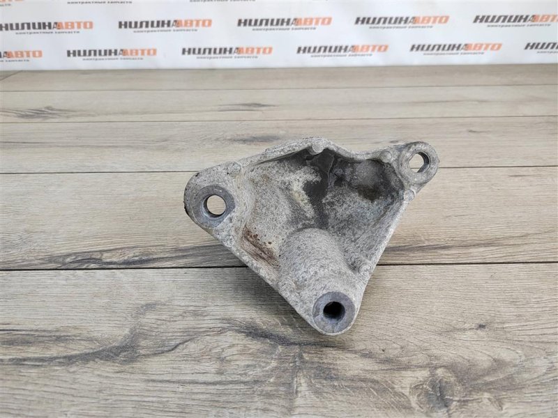 Кронштейн двигателя, 1000 рублей, Москва