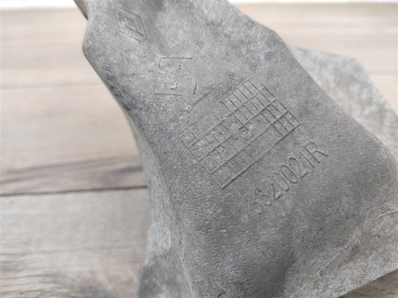 Кронштейн двигателя, 1000 рублей, Москва