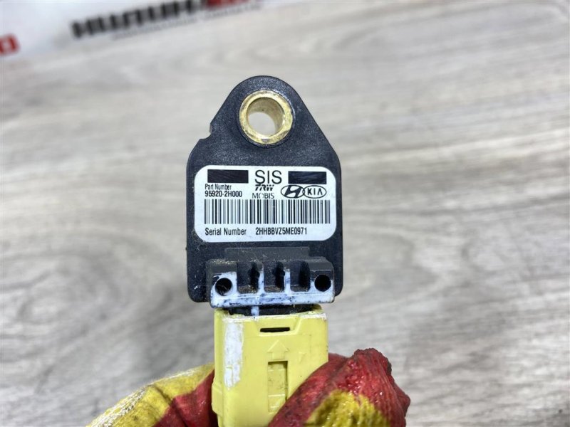 Датчик удара боковой, 500 рублей, Севастополь