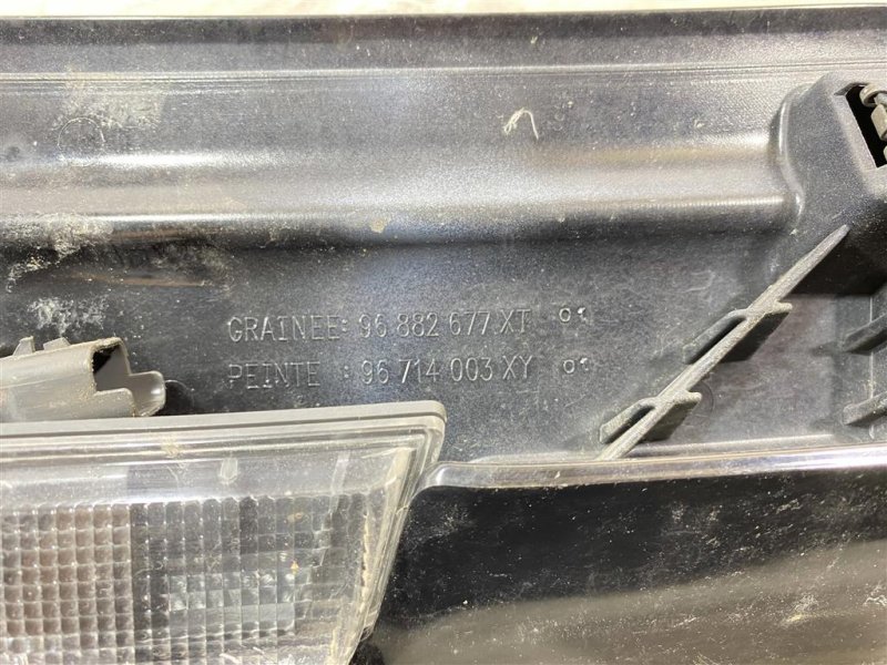 Спойлер, 2300 рублей, Севастополь