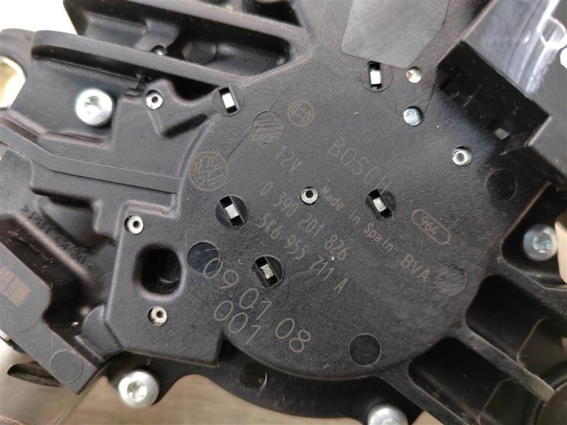 Моторчик стеклоочистителя, 1000 рублей, Москва