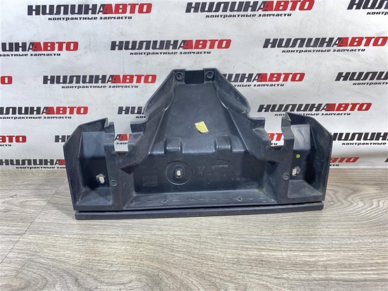 Кронштейн бампера центральный, 800 рублей, Севастополь