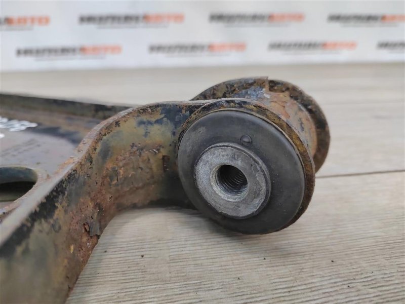 Рычаг передний нижний, 800 рублей, Москва