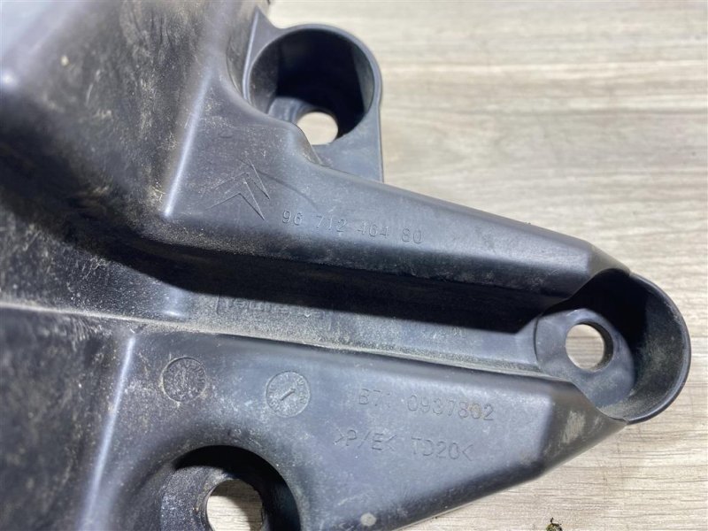 Кронштейн бампера, 750 рублей, Севастополь