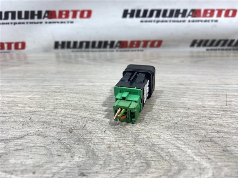 Кнопка антипробуксовочной системы, 300 рублей, Севастополь