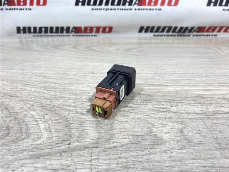 Кнопка открывания бензобака, 300 рублей, Севастополь