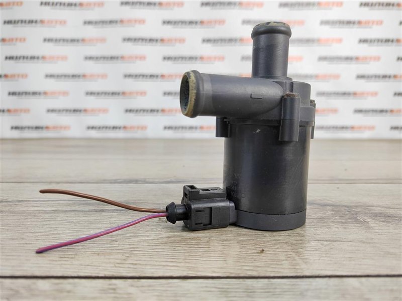 Насос водяной вспомогательный, 2000 рублей, Москва