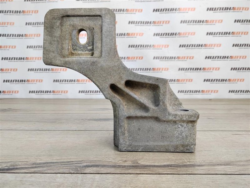 Кронштейн двигателя, 500 рублей, Москва