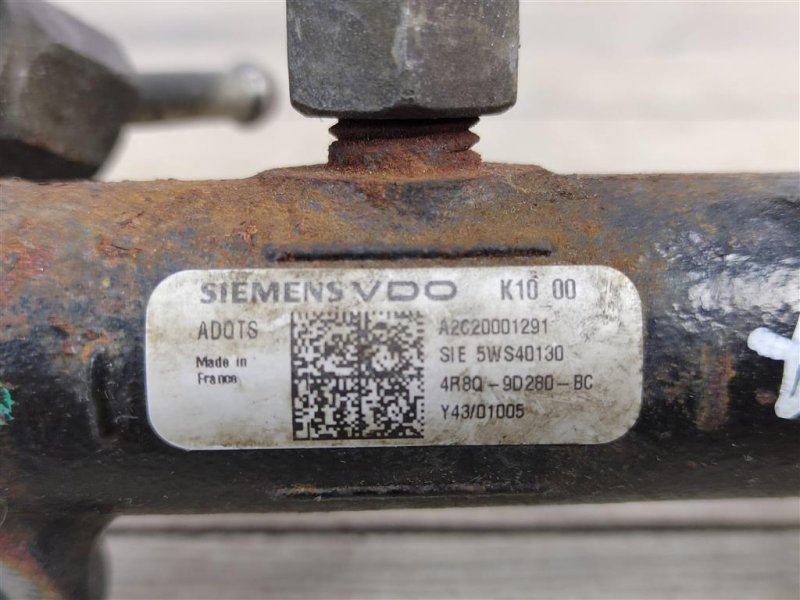 Рампа топливная, 2000 рублей, Москва