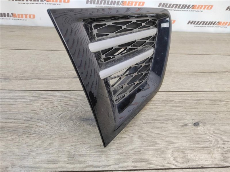 Накладка крыла, 2700 рублей, Москва