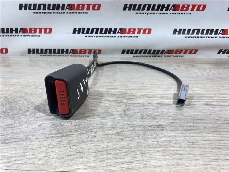 Замок ремня безопасности, 1000 рублей, Севастополь