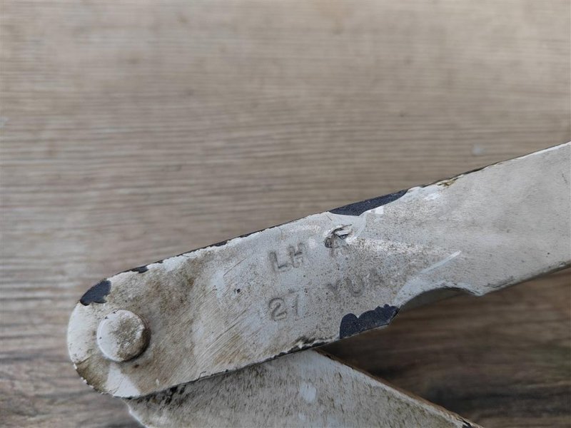 Петля капота, 500 рублей, Москва