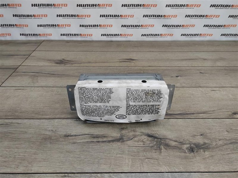 Подушка безопасности в торпедо, 2000 рублей, Москва