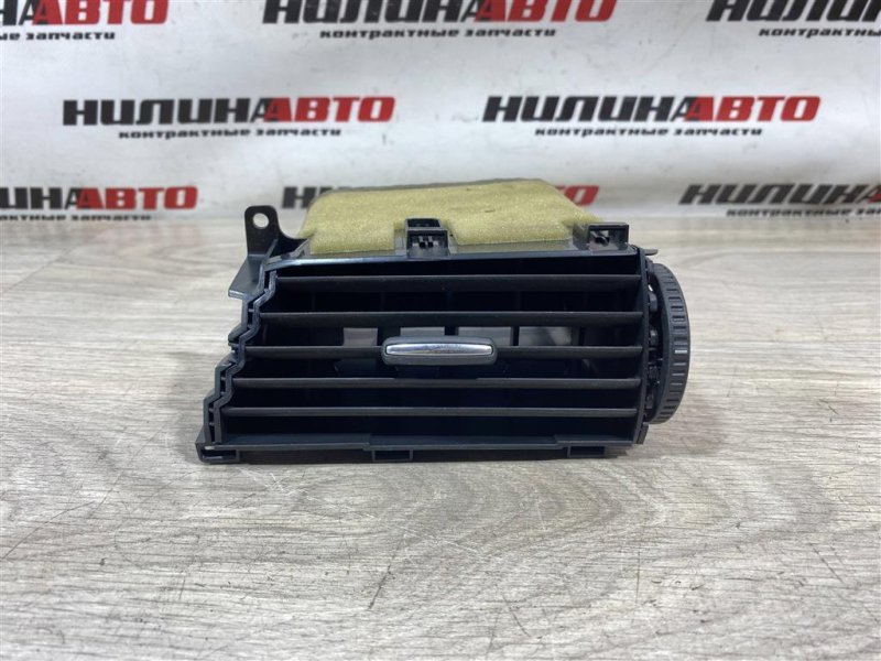 Дефлектор в торпедо центральный, 1000 рублей, Севастополь