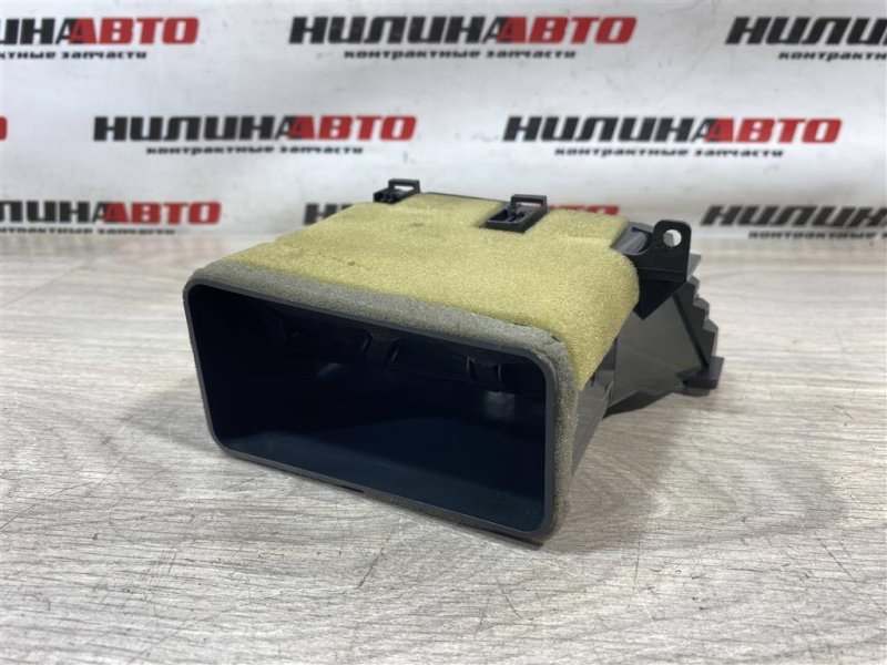 Дефлектор в торпедо центральный, 1000 рублей, Севастополь