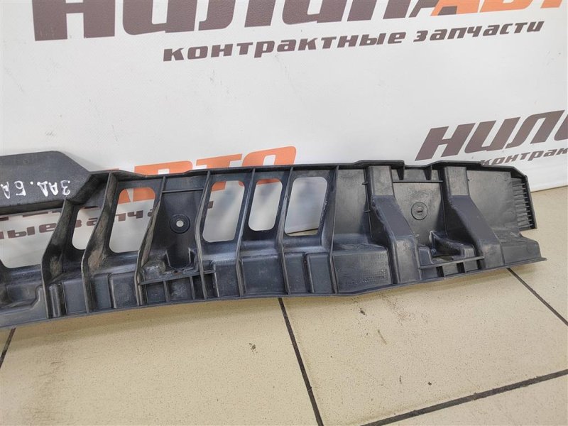 Кронштейн бампера центральный, 700 рублей, Москва