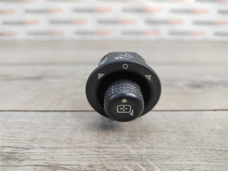 Блок управления зеркалами, 500 рублей, Москва