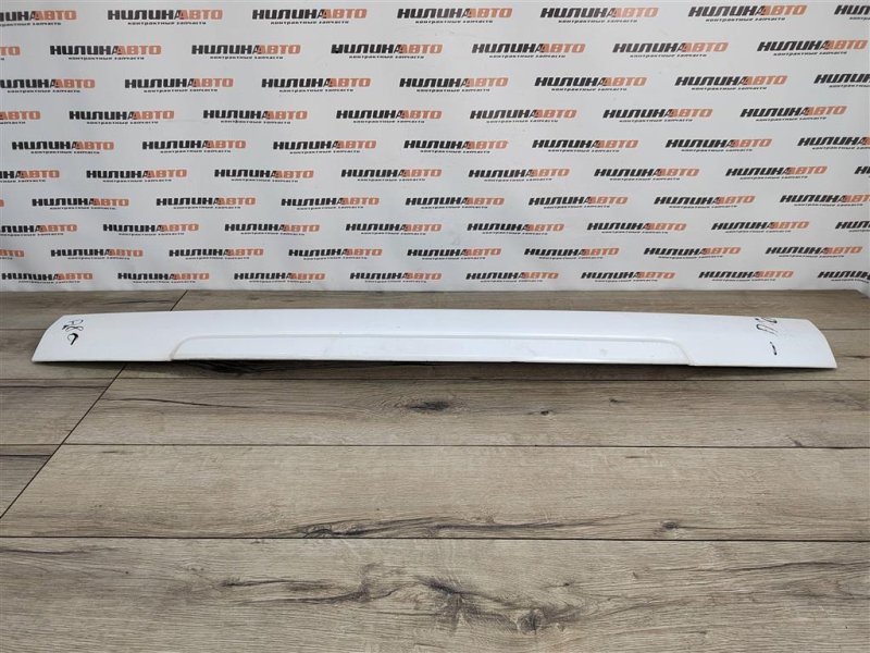 Накладка крышки багажника, 2000 рублей, Москва