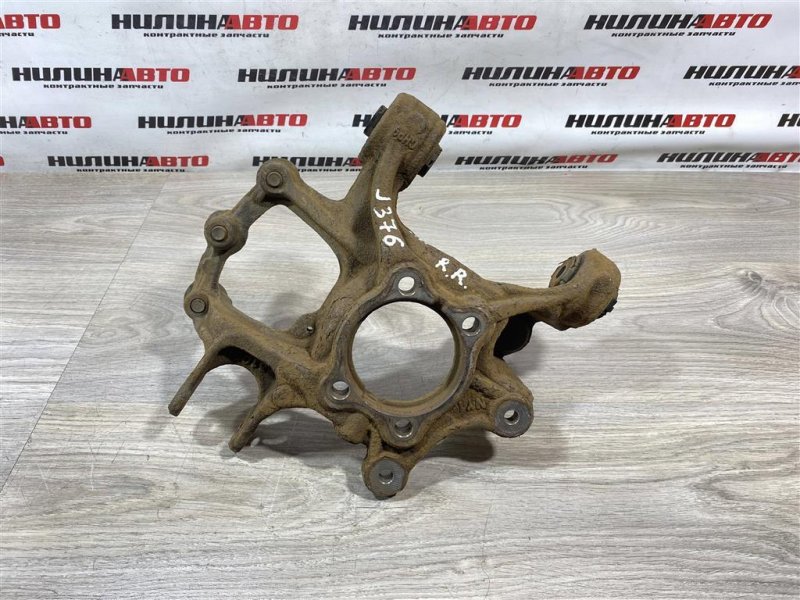 Кулак задний, 2000 рублей, Севастополь