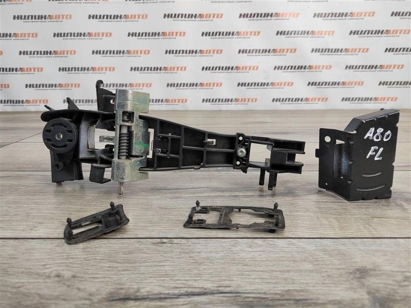 Кронштейн ручки двери, 700 рублей, Москва