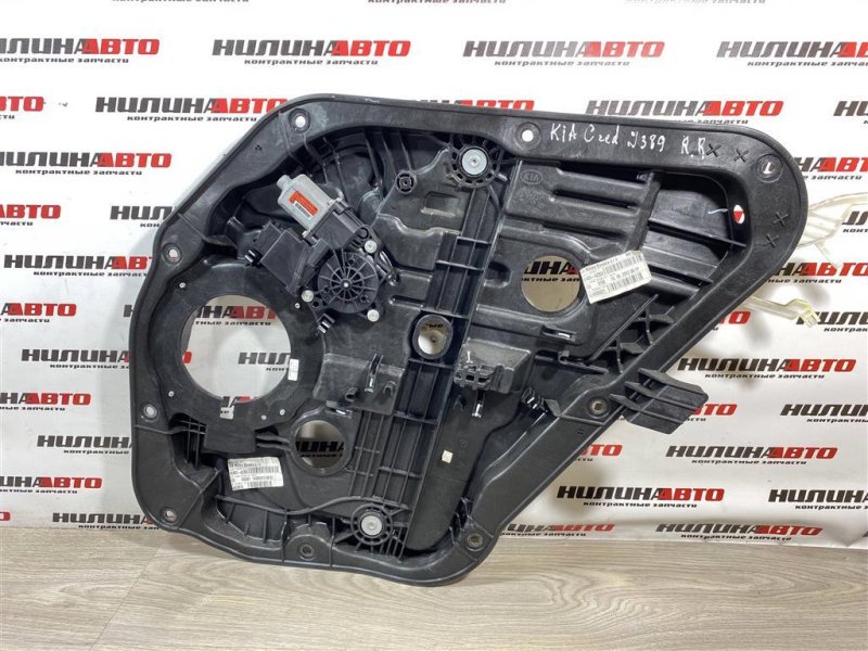 Стеклоподъемник, 1000 рублей, Севастополь