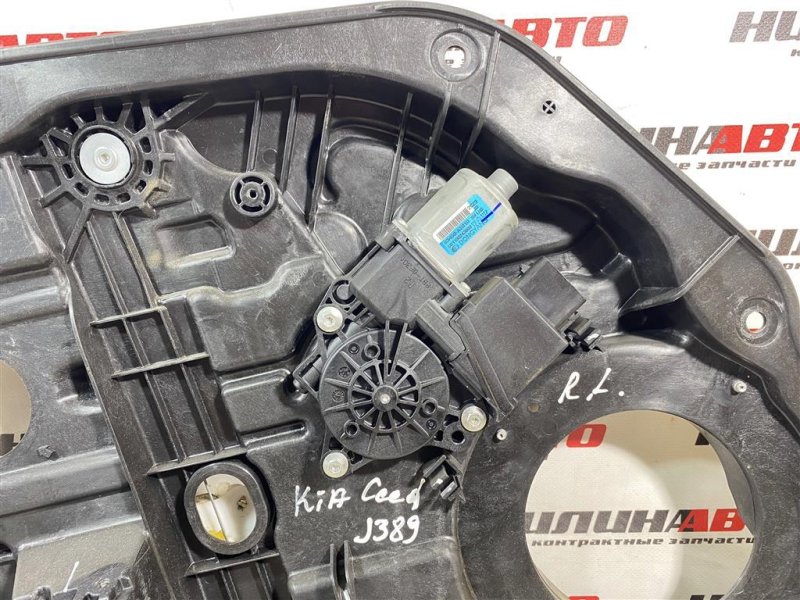 Стеклоподъемник, 1000 рублей, Севастополь