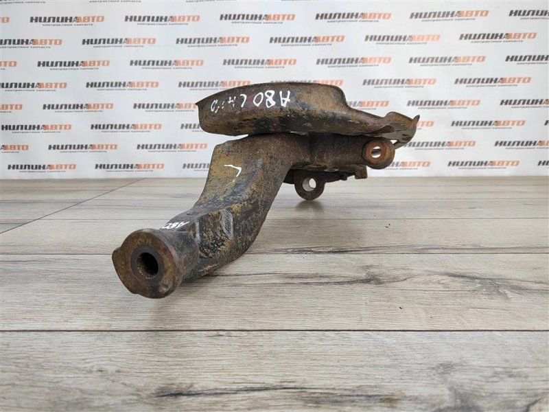 Кулак поворотный, 2000 рублей, Москва