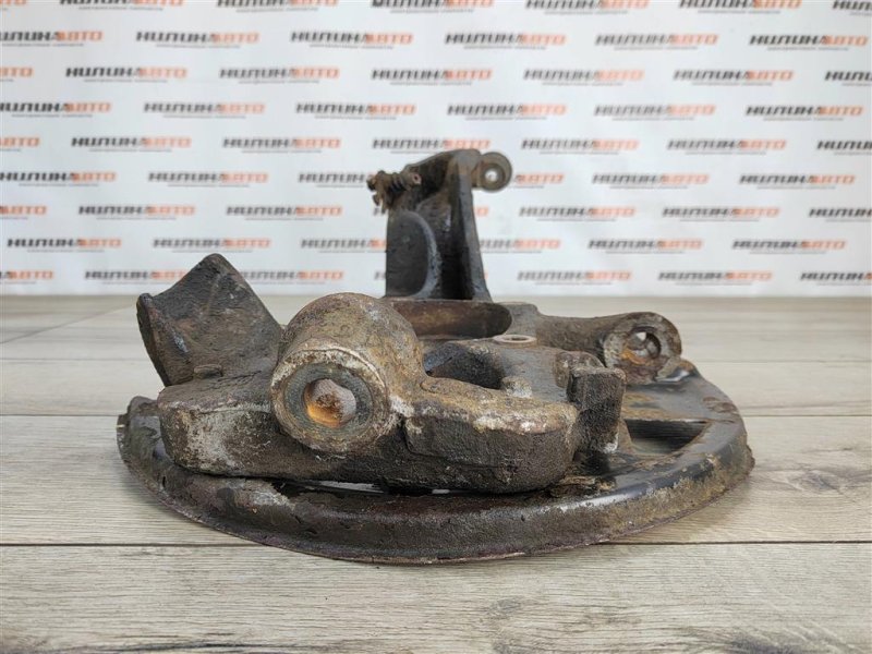 Кулак поворотный, 2000 рублей, Москва