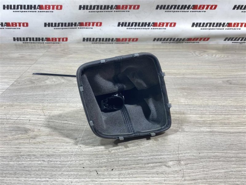 Чехол кулисы мкпп, 2000 рублей, Севастополь