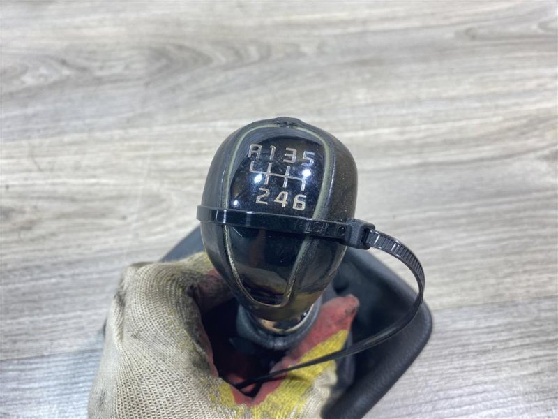 Чехол кулисы мкпп, 2000 рублей, Севастополь