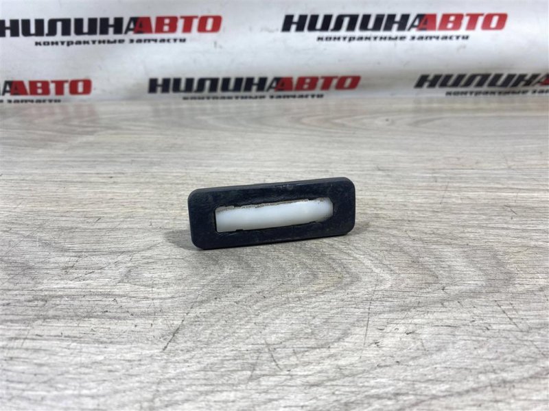 Кнопка открывания багажника, 1000 рублей, Севастополь