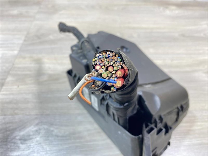 Блок предохранителей под капот, 6000 рублей, Севастополь