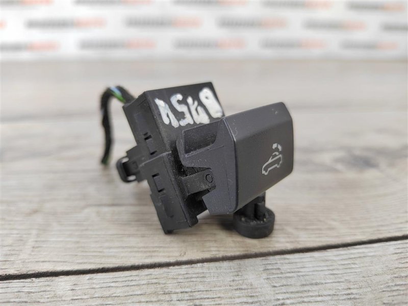 Кнопка, 3000 рублей, Москва