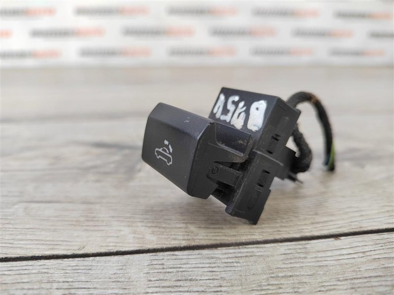 Кнопка, 3000 рублей, Москва