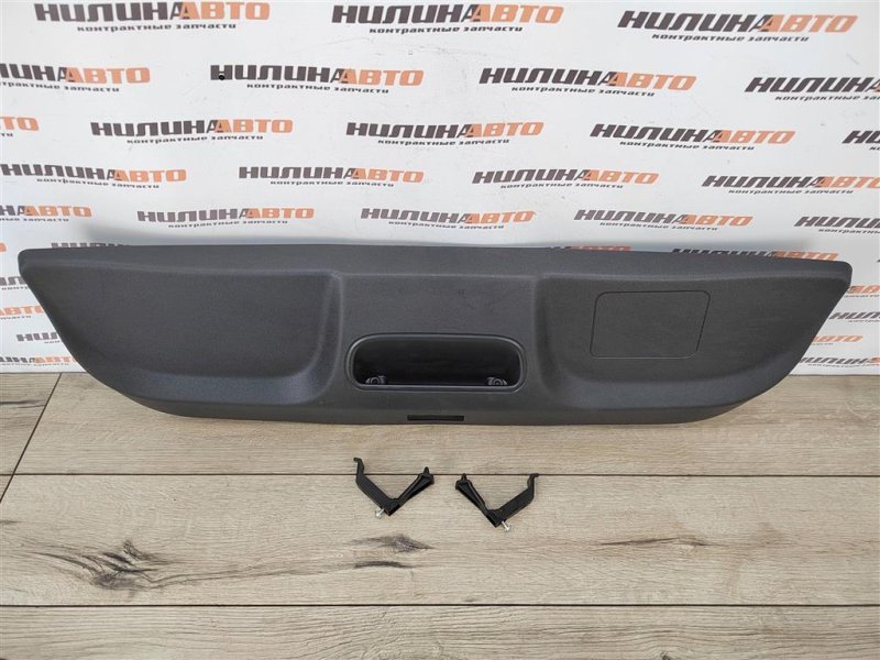 Обшивка крышки багажника, 4000 рублей, Москва