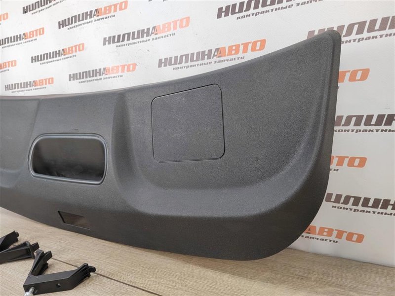 Обшивка крышки багажника, 4000 рублей, Москва