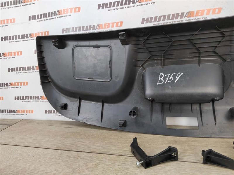 Обшивка крышки багажника, 4000 рублей, Москва