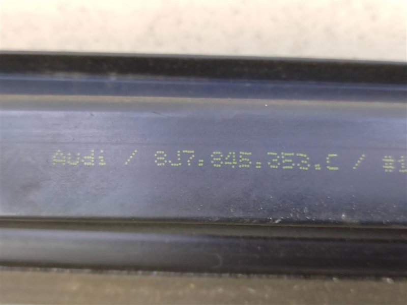 Молдинг лобового стекла, 15000 рублей, Москва