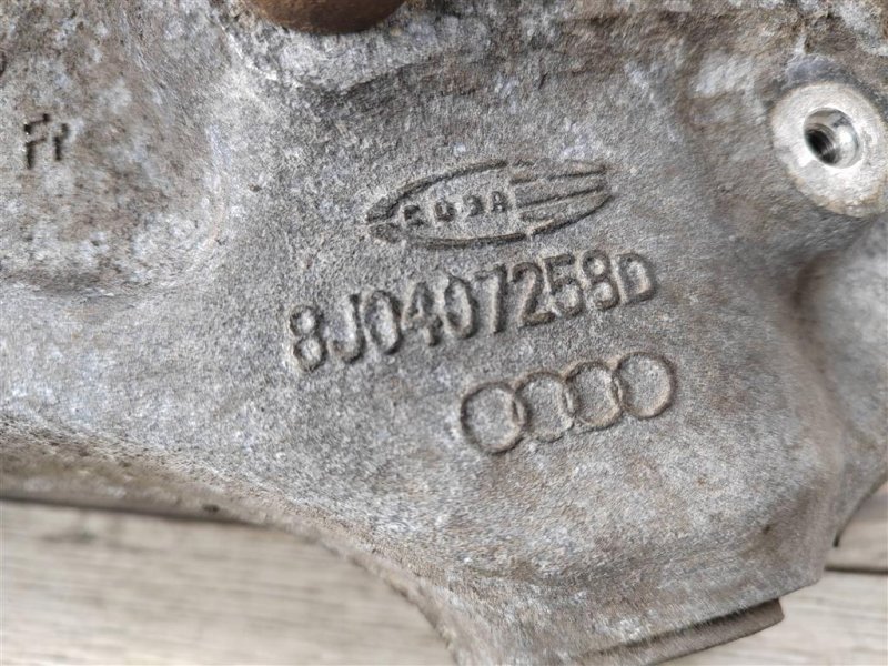 Кулак поворотный, 7000 рублей, Москва