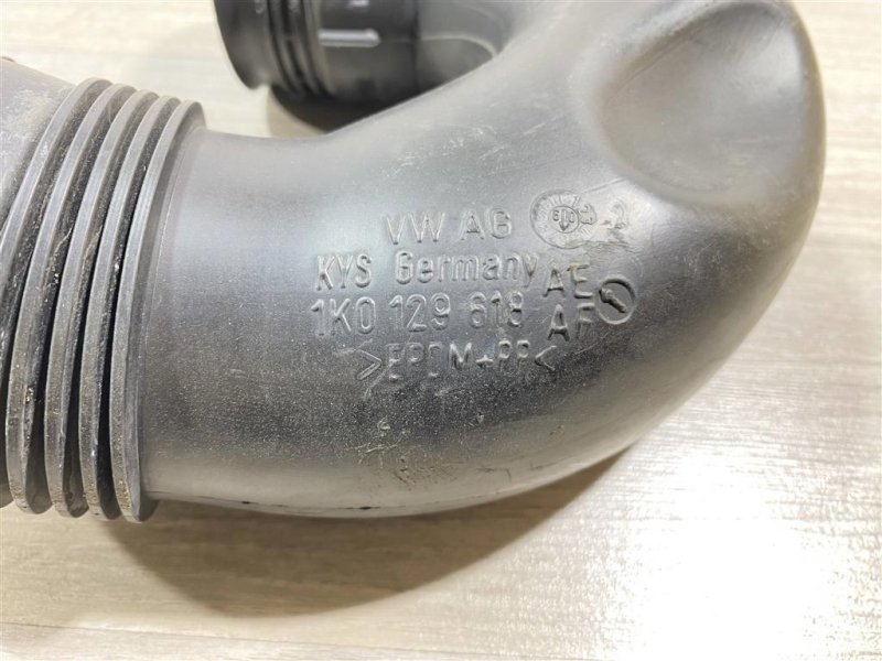 Патрубок воздухозаборника, 1000 рублей, Севастополь