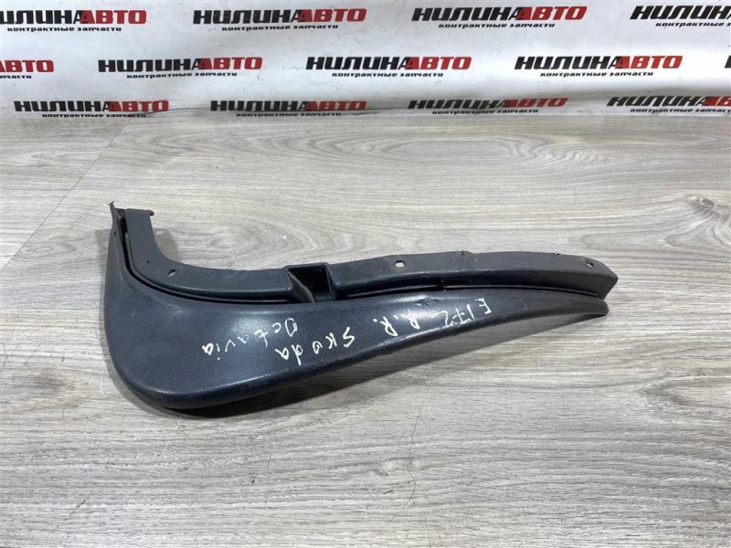 Брызговик, 750 рублей, Севастополь