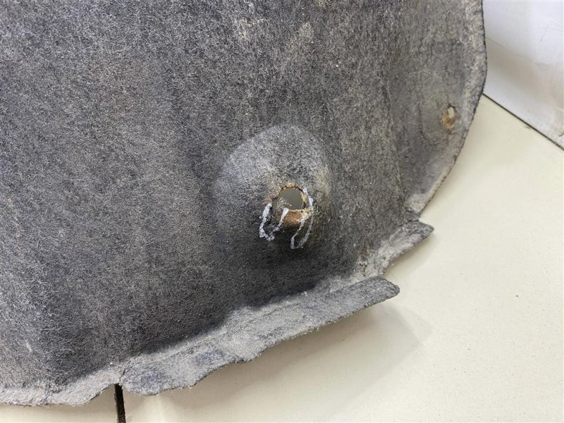 Подкрылок, 1000 рублей, Севастополь