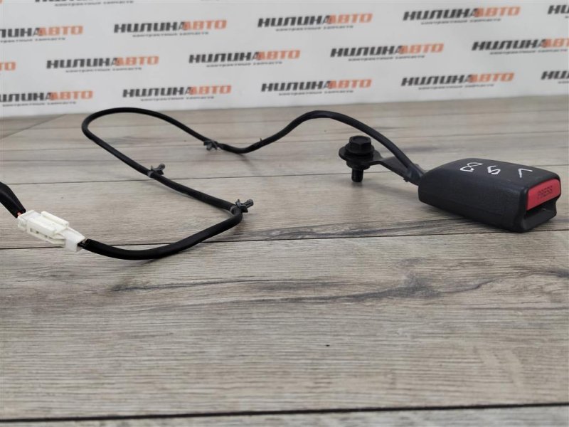 Замок ремня безопасности, 500 рублей, Москва