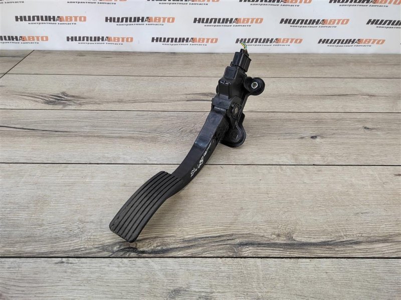 Педаль газа, 400 рублей, Москва