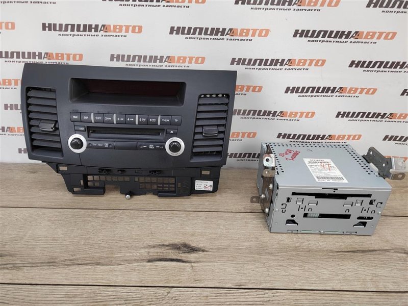 Блок управления мультимедиа, 3000 рублей, Москва