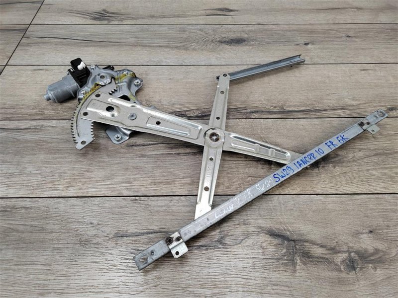 Стеклоподъемник, 900 рублей, Москва