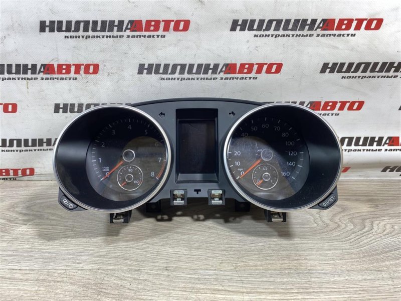 Панель приборов, 2500 рублей, Севастополь